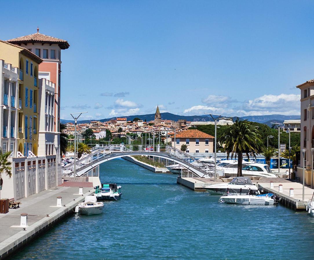 Splendide Studio Au Coeur Historique De Frejus Lägenhet Exteriör bild